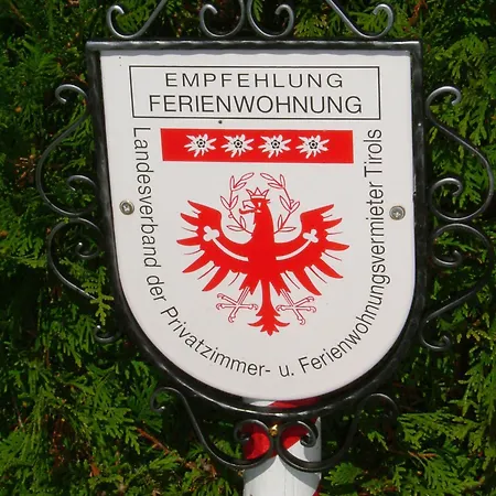Alpenferienwohnung Strickner Нойштифт-им-Штубайталь
